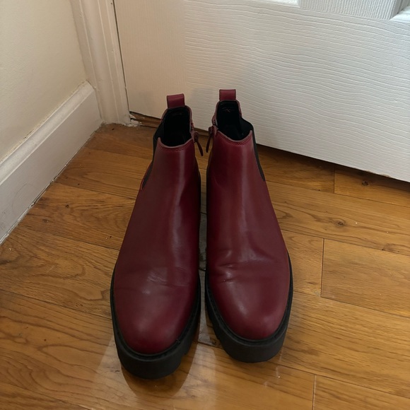 Franco Sarto Chelsea Booties - Picture 2 of 2